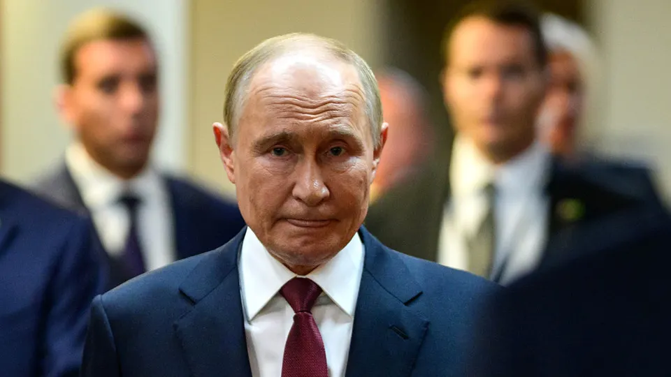 Аналитики фиксируют сокращение темпов наступления России: в апреле зафиксирована чистая потеря территории в 116 кв. км, а среднесуточное продвижение снизилось по сравнению с началом 2025 года.