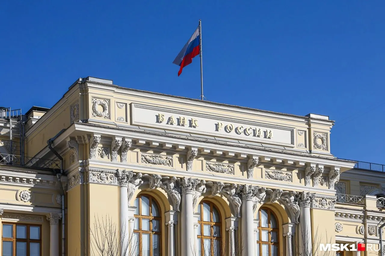 В рамках федеральной программы списания долгов для 20 регионов Кузбассу в 2026 году списали 16 млрд руб. Размер списания для каждого региона зависит от пополнения бюджета и расходов на нацпроекты, ремонт ЖКХ, переселение и поддержку промышленности.