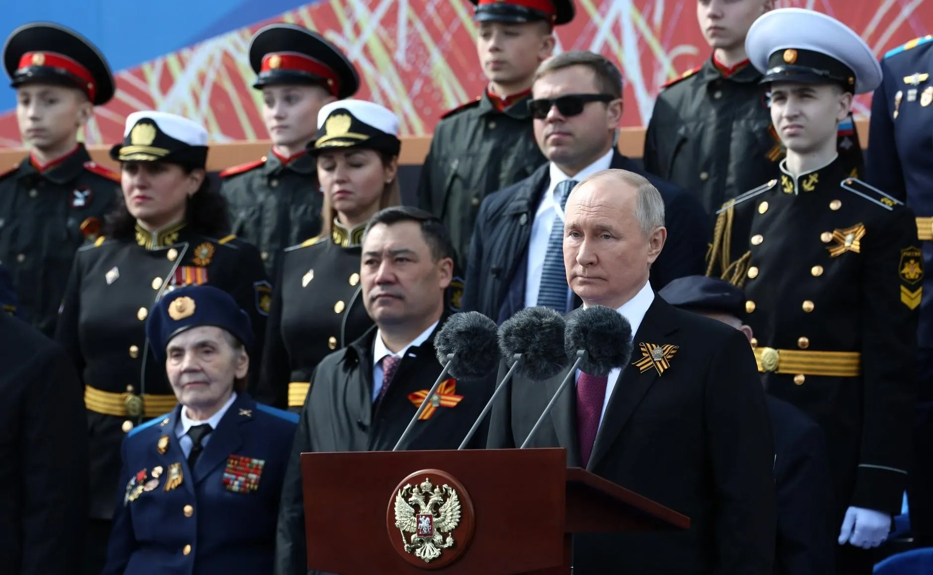 Президент выступил с речью в честь Дня Победы; публикуем его обращение.