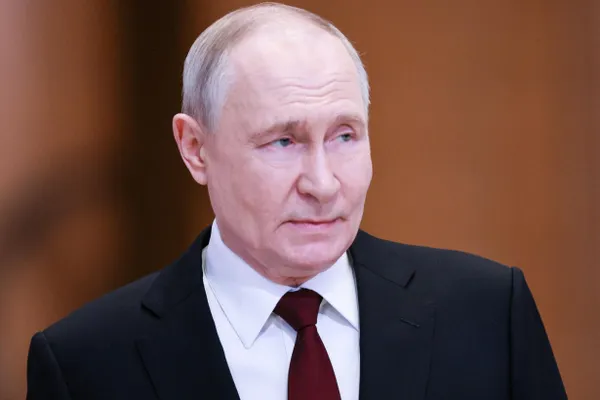 МИД сообщил об отзыве посла России в Армении для консультаций после шагов армянского руководства по сближению с Евросоюзом, что, по мнению Москвы, наносит ущерб взаимодействию в рамках ЕАЭС.