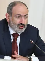 Премьер-министр Армении пообещал компенсировать убытки производителей, столкнувшихся с ограничениями на экспорт в Россию. Государственная поддержка также будет включать помощь в повышении качества продукции и поиск альтернативных рынков сбыта.