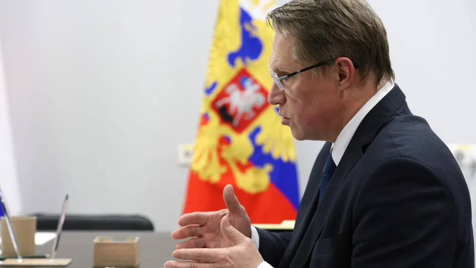 Минздрав сообщил, что большинство ординаторов готовят для конкретных медицинских организаций; приём в медобразование вырос, а для выпускников медвуZов введена обязательная отработка сроком до трёх лет.