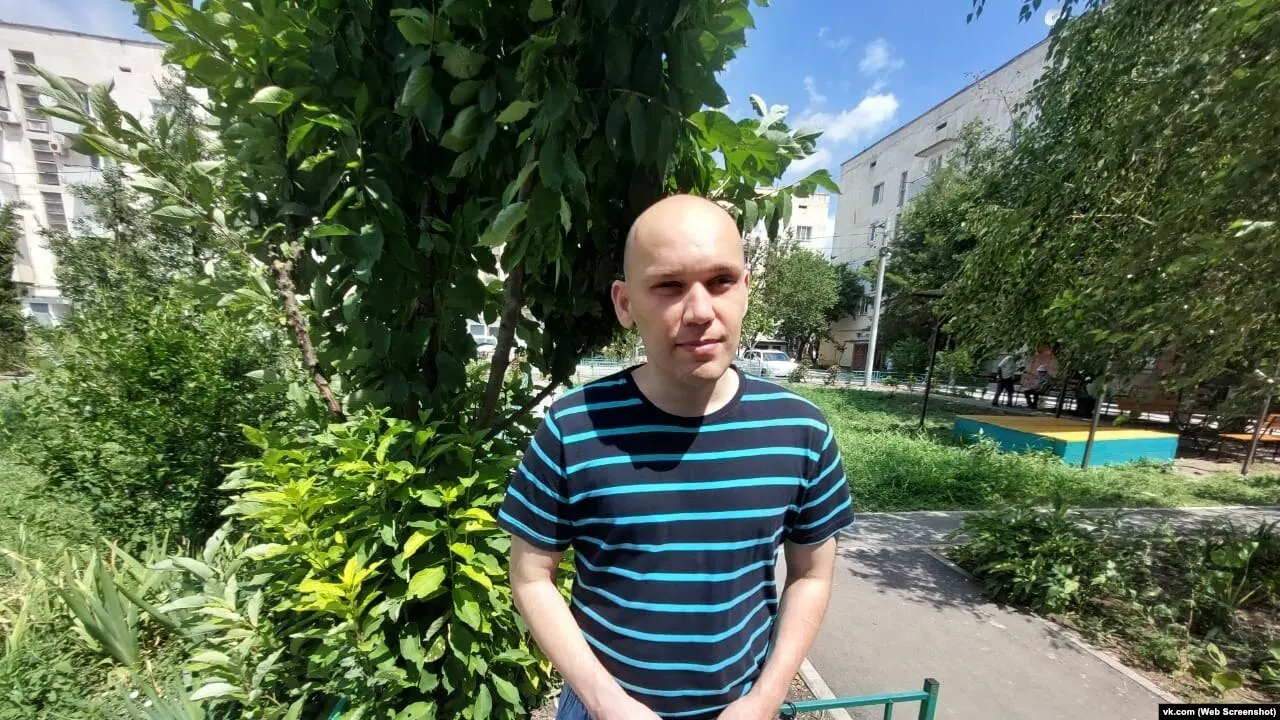 В обновлённый перечень также внесли правозащитную крымскотатарскую организацию и 137 человек; среди новых «участников» — инвалид с инсулинозависимым диабетом, который не состоит в каких‑либо общественных или политических объединениях.