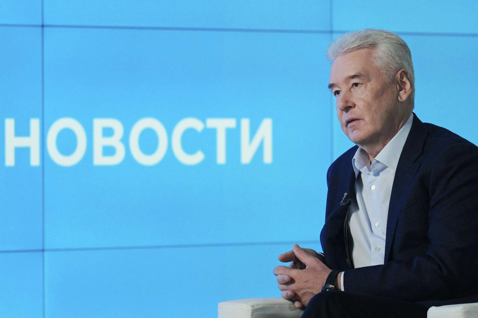 Мэр Москвы призвал не превращать экономику в военный тыл и подчеркнул важность мирной экономики для бюджета и победы.