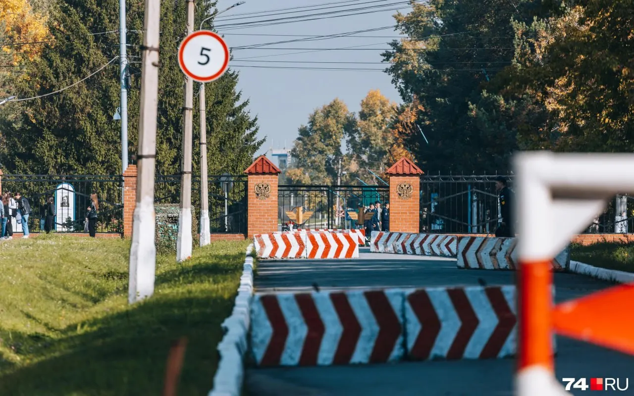 Правительство вывело Челябинское высшее военное авиационное училище штурманов из подчинения Военно-воздушной академии; реорганизацию должны завершить к 1 сентября 2026 года.