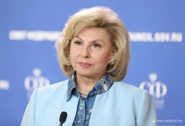Татьяна Москалькова покидает пост после двух пятилетних сроков. Сегодня депутаты рассмотрят кандидатуры преемника — среди основных претендентов Яна Лантратова, Артем Прокофьев и Иван Сухарев.