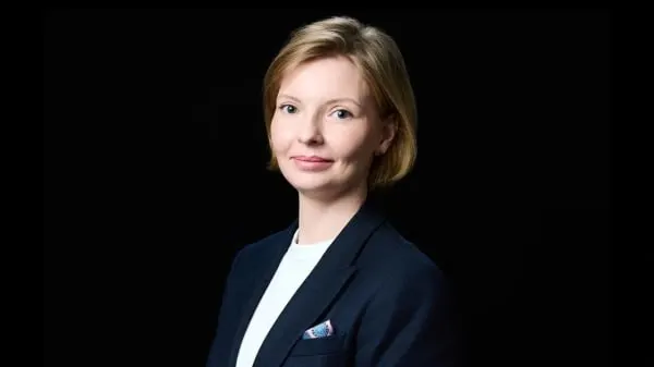 С 1 сентября владельцы доменов в зонах .ru, .рф и .su обязаны будут проходить идентификацию через портал Госуслуги. Новые правила затронут управление цифровыми активами компаний и потребуют аудита доменных портфелей.