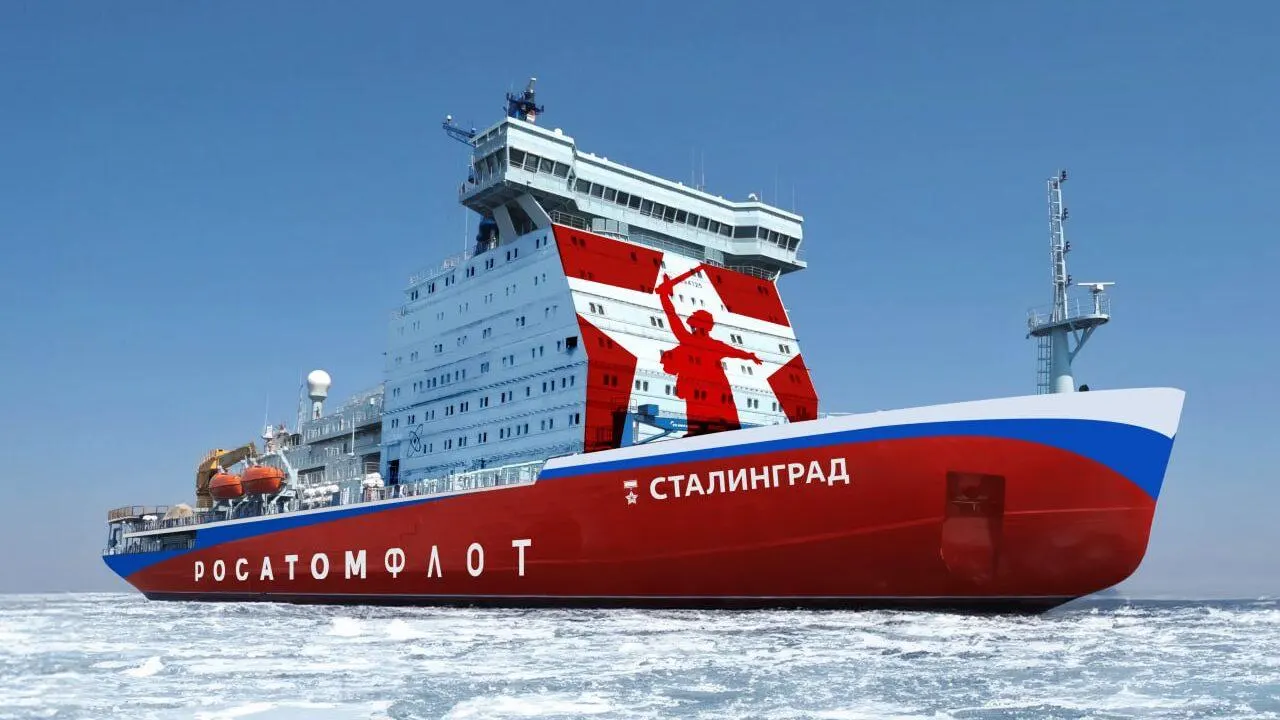Власти рассматривают два варианта внебюджетных поступлений — портовый сбор на экспорт или плата за тонну на Северном морском пути — чтобы покрыть расходы на ледоколы «Ленинград», «Сталинград» и вспомогательное судно.