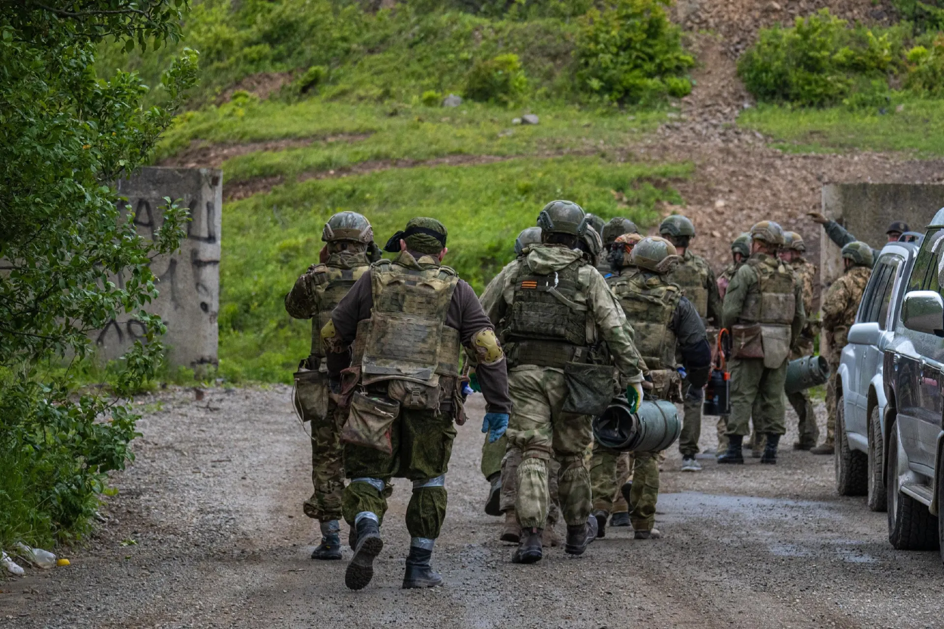 Военное ведомство сообщило, что весенний призыв завершён; повестки направлялись через портал «Госуслуги».