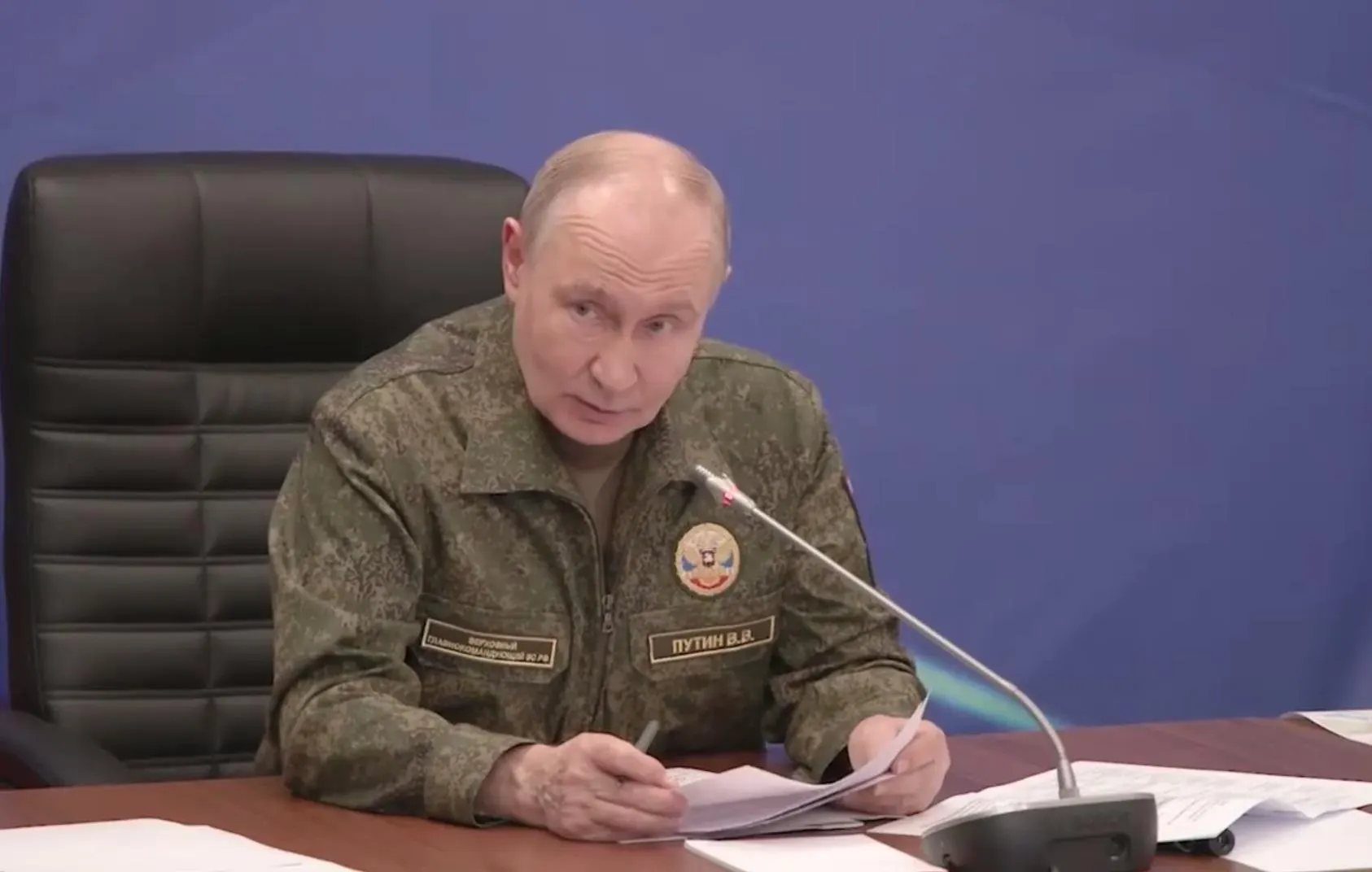 Президент заявил, что силы России взяли под контроль Константиновку в Донецкой Народной Республике; в сообщении подробности не приводятся.