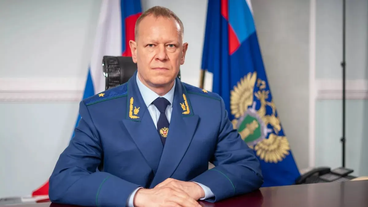 Совет Федерации проводит консультации по кандидатуре Николая Рябова на пост прокурора Алтайского края. Президент направил его кандидатуру, окончательное назначение примет глава государства после обсуждений.