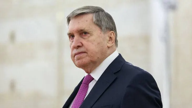 Сообщается о подготовке встречи в Санкт-Петербурге и обсуждении урегулирования на Украине.
